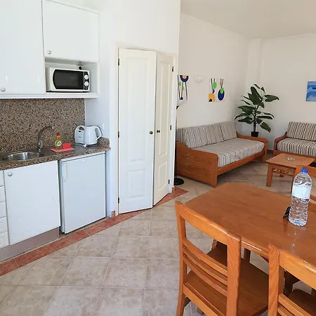 Oura Ocean Front Apartment Albufeira Exterior photo