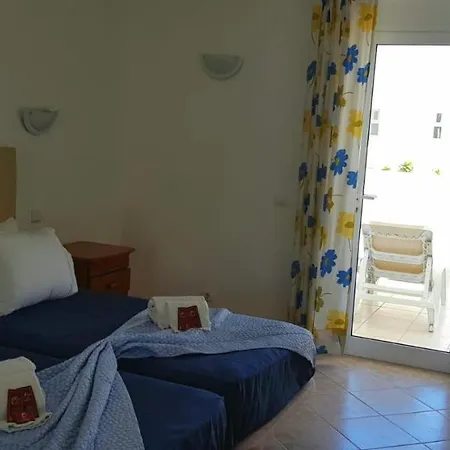 Oura Ocean Front Apartment Albufeira Exterior photo